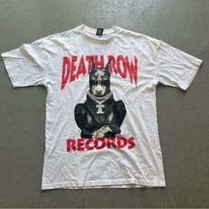 Deathrow Doberman Chain Cotton Graphic T-shirt In White White Graphic T-Shirt